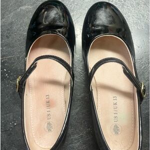 Little girls dress shoes